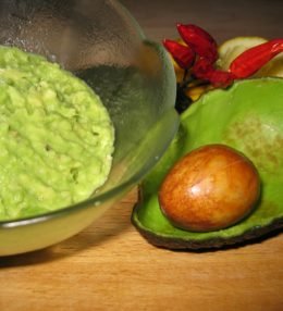 Low-Fat Guacamole Spread