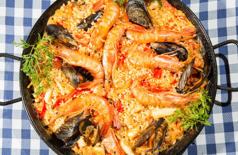 Paella Pans - Balkan and Mediterranean Food